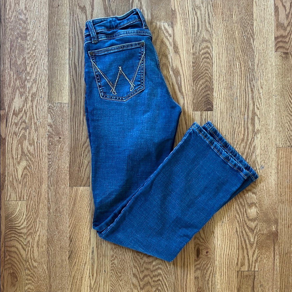 Wrangler Retro Women's Blue Straight Leg Jeans Mid rise